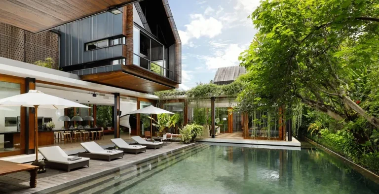 Best Hong Kong to Bali Luxury Resort Deals 2027 in Uluwatu & Seminyak