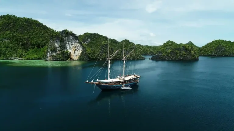 Planning Your 2027 Luxury Marine Journey to Raja Ampat: An Insider’s Checklist