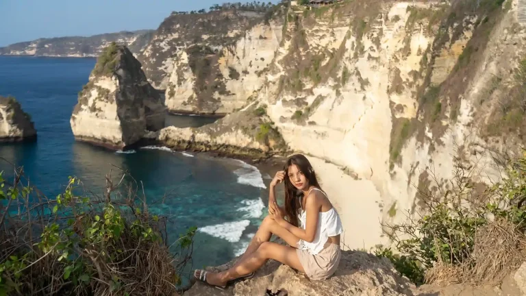 Budget Travel: Hong Kong to Bali Student & Senior Flight Discounts 2027