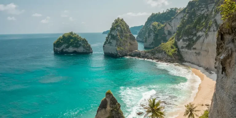 Hong Kong to Bali Flight Prices & Fares: Compare and Save
