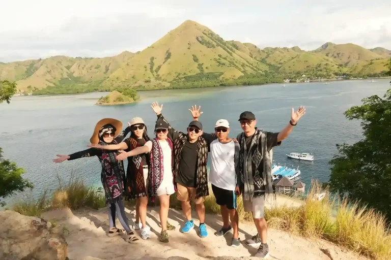 Snorkeling Komodo on a Tour from Bali: Where and What You’ll See
